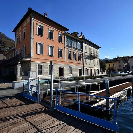 Appartement In Riva Al Di Iseo Dependance Primo Piano Marone
