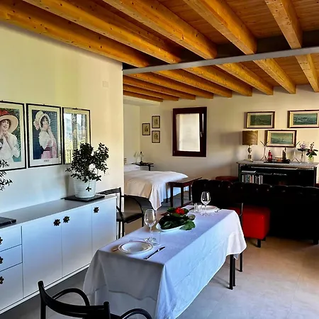 Apartman In Riva Al Di Iseo Dependance Primo Piano *